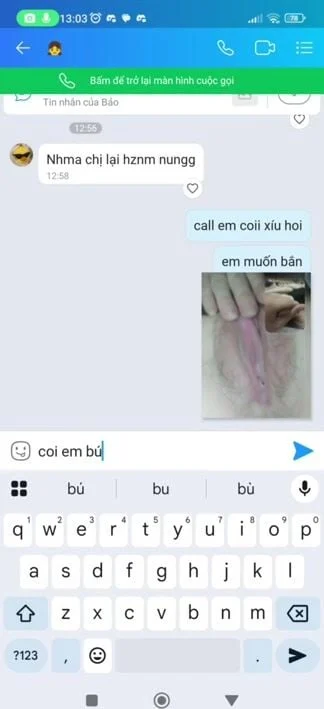 Poster of Học sinh lớp 11 video call sục cu với chị lớp 12