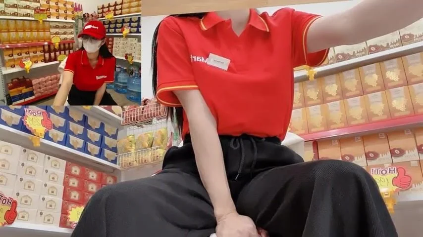Poster of Siêu Thị WinMart bé nhân viên lồn nhiều nước vừa làm vừa bán quạt - phần 90